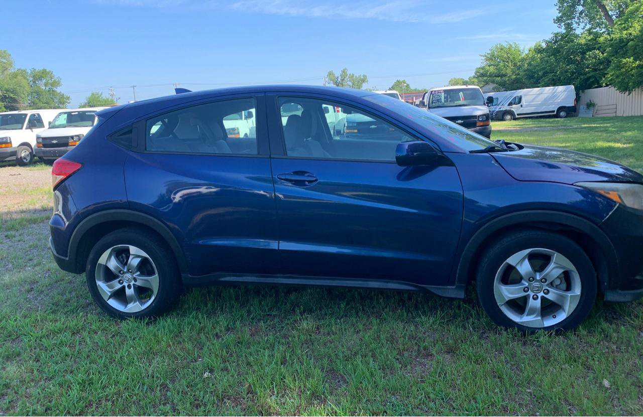 Used 2017 Honda HR-V LX image 4