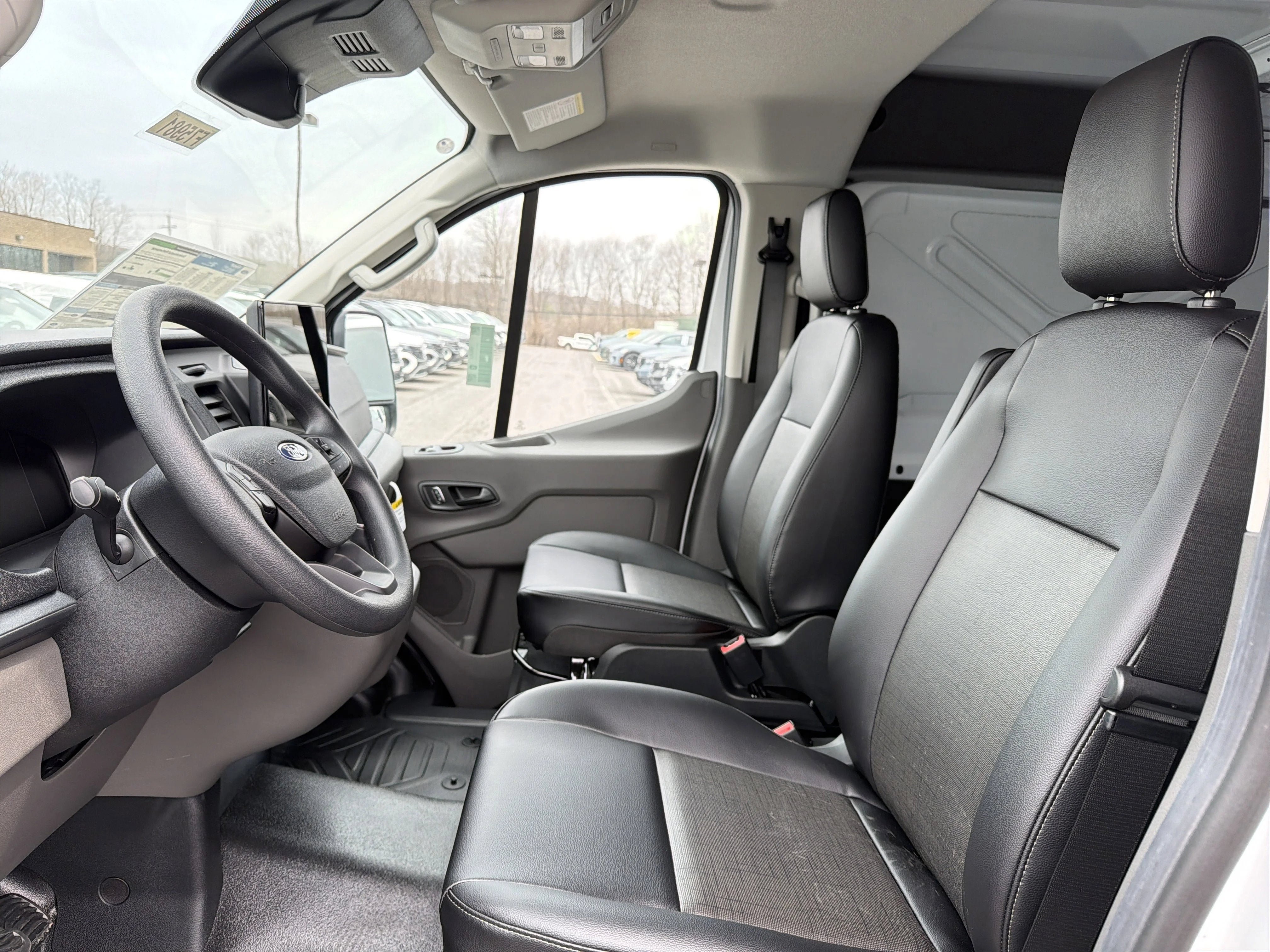 New 2026 Ford Transit 150 Low Roof RWD image 9