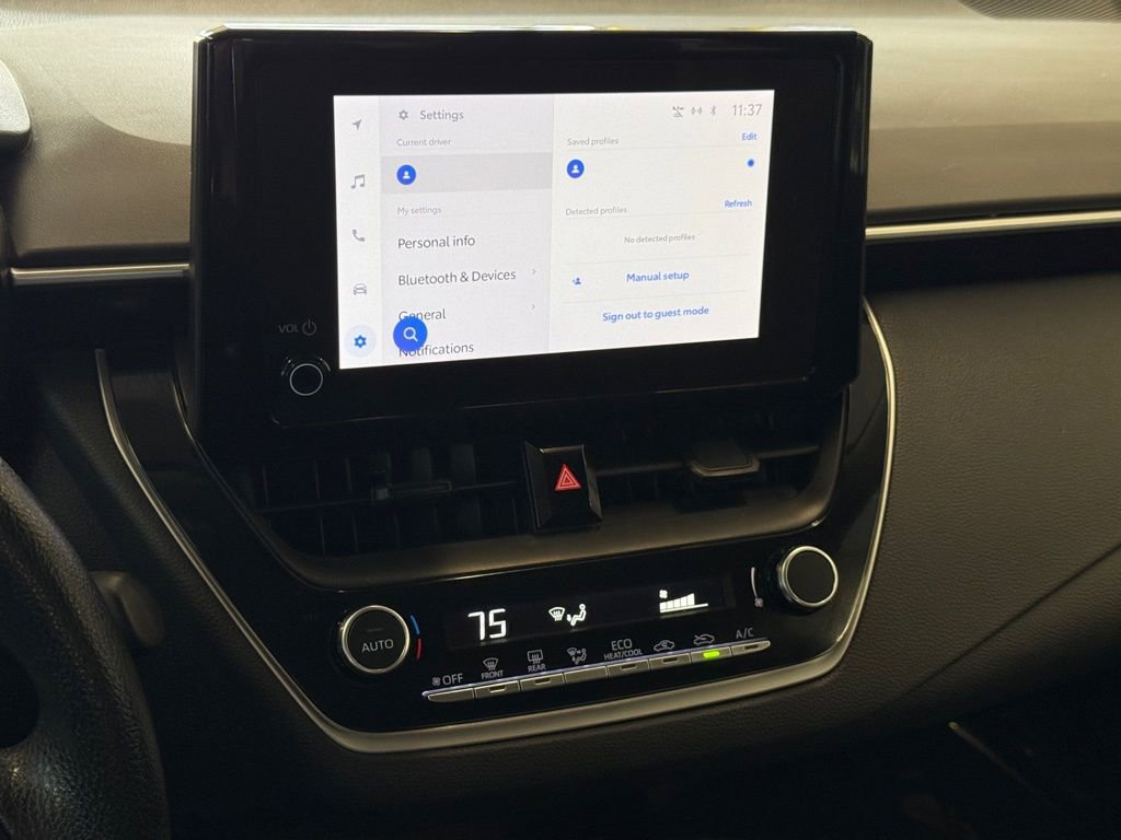 Used 2024 Toyota Corolla LE image 10