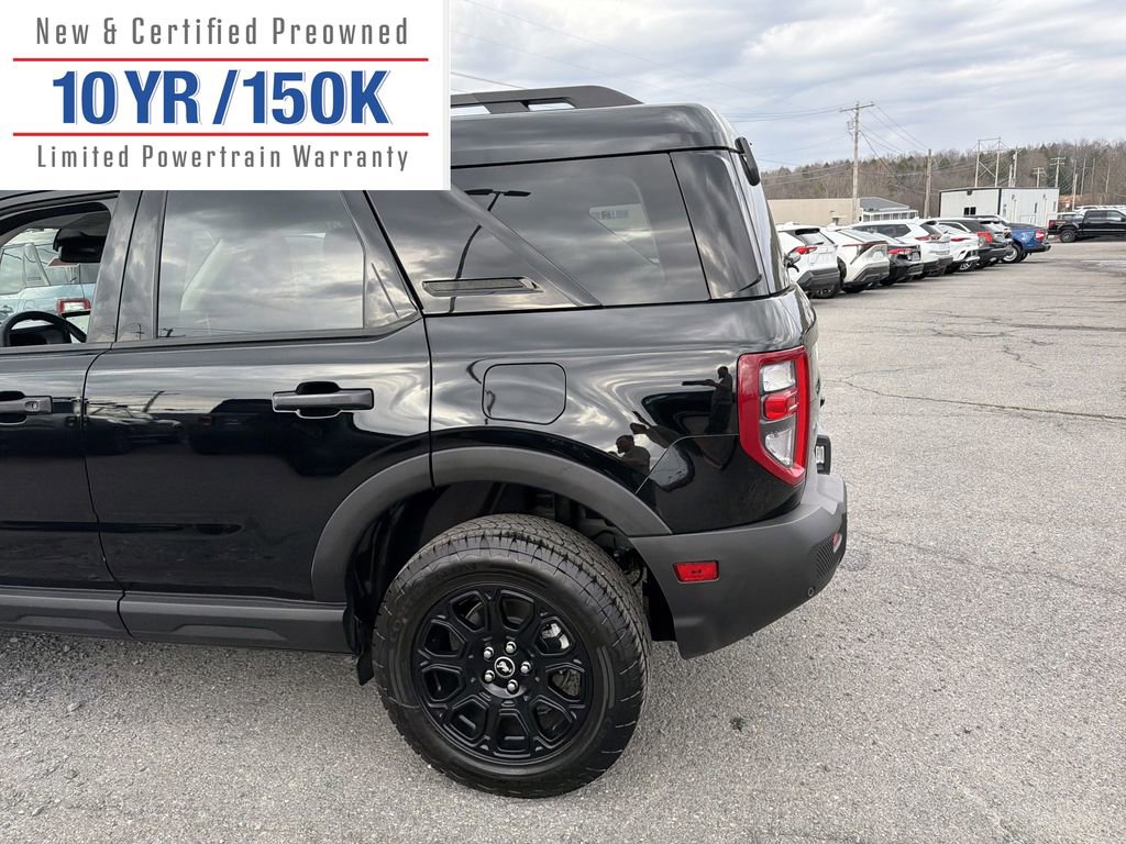 Used 2025 Ford Bronco Sport Badlands image 9