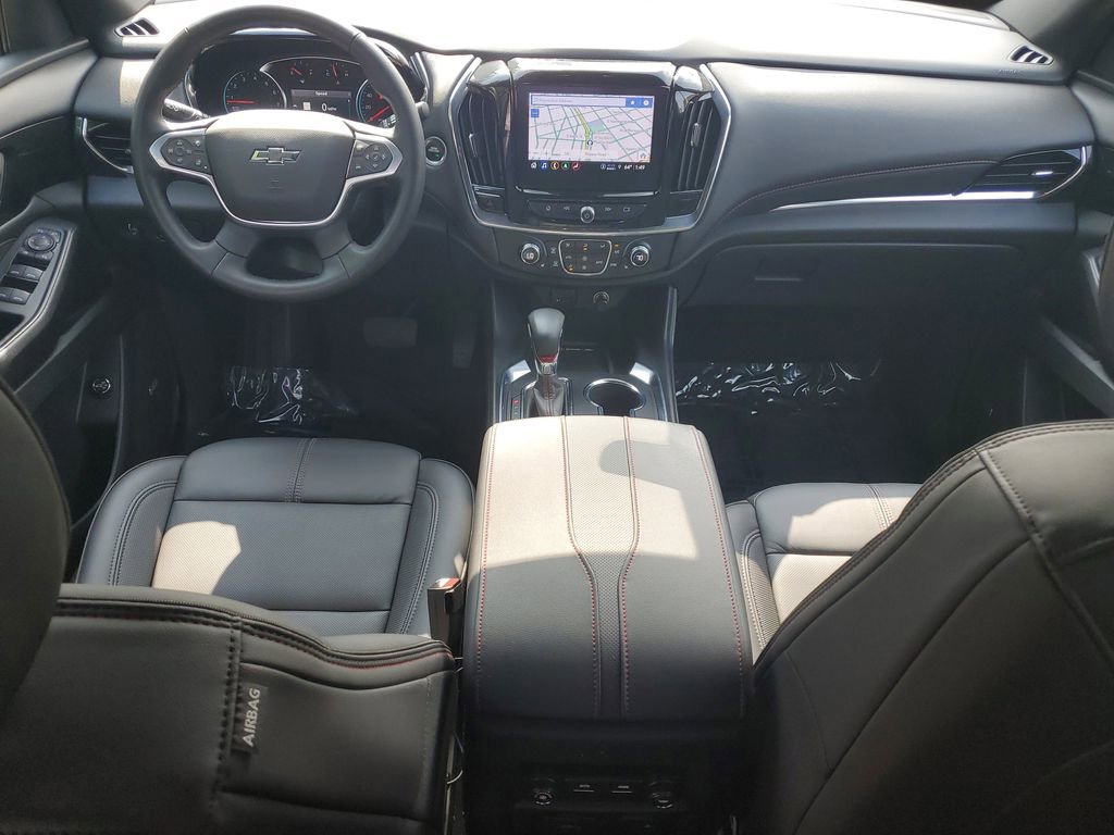 Used 2023 Chevrolet Traverse RS image 11