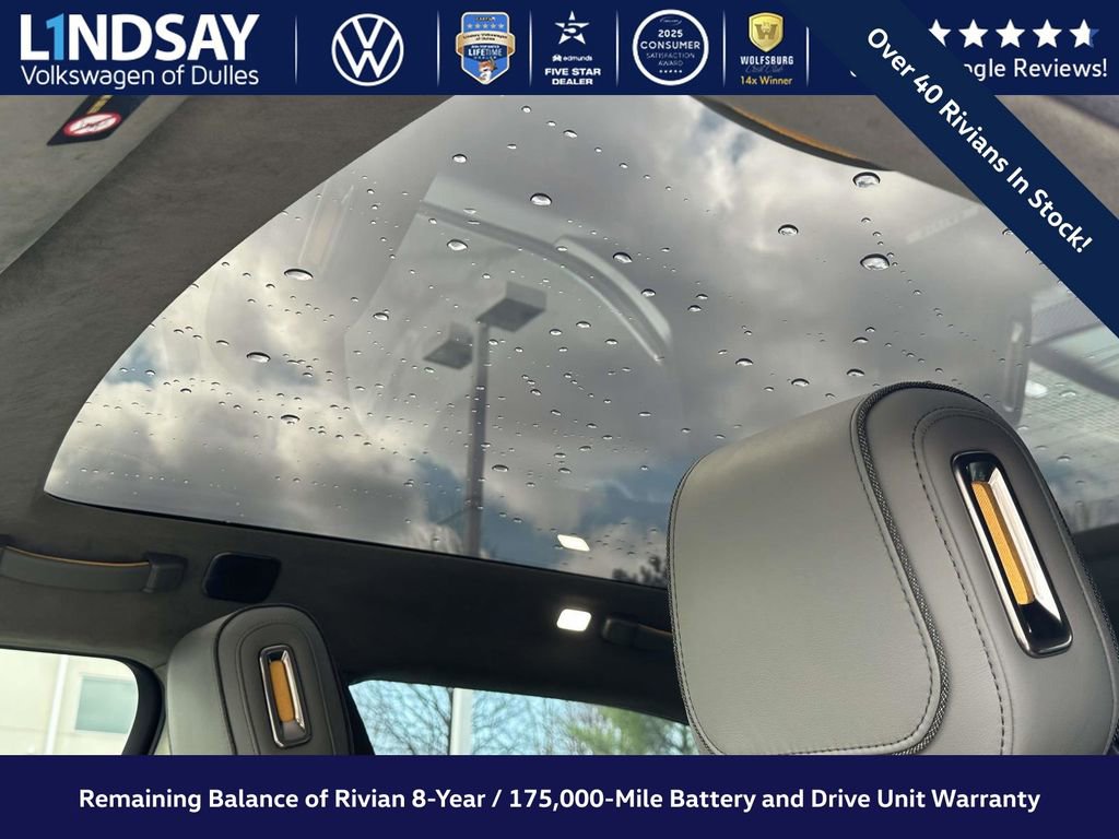 Used 2022 Rivian R1T Adventure image 24