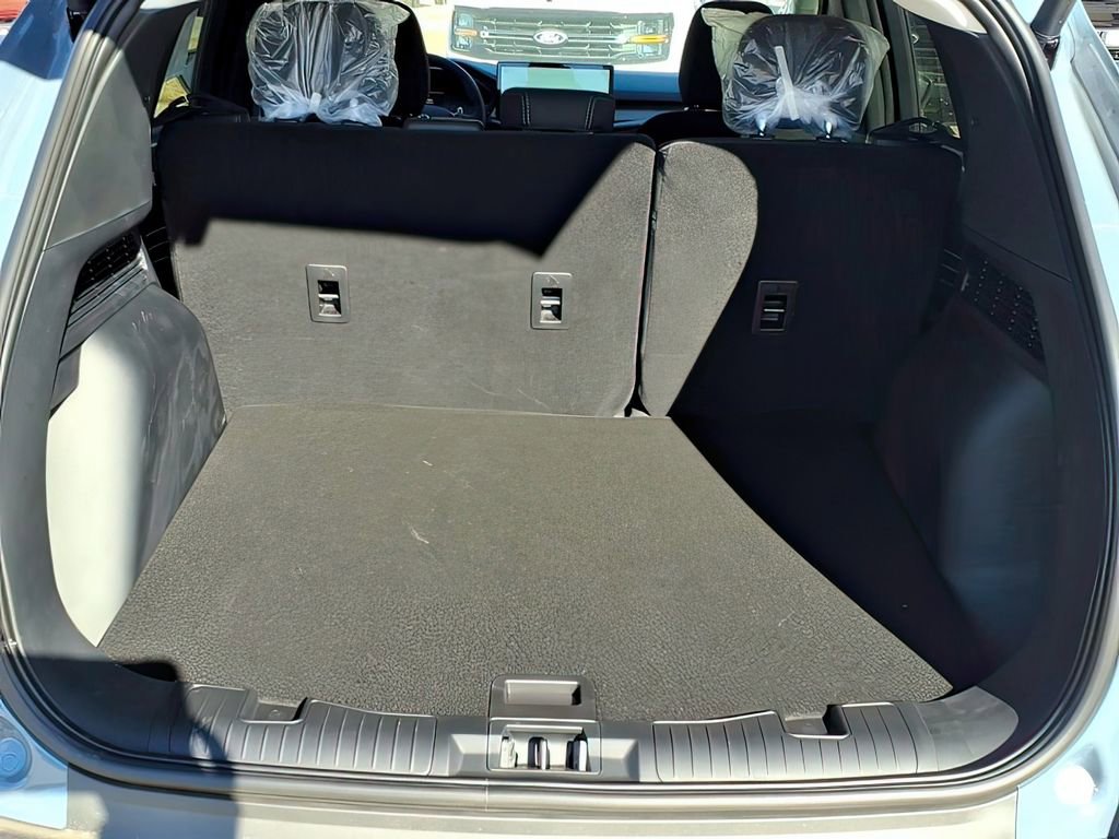 New 2026 Ford Escape Active w/ Active Premium Tech Pack image 18