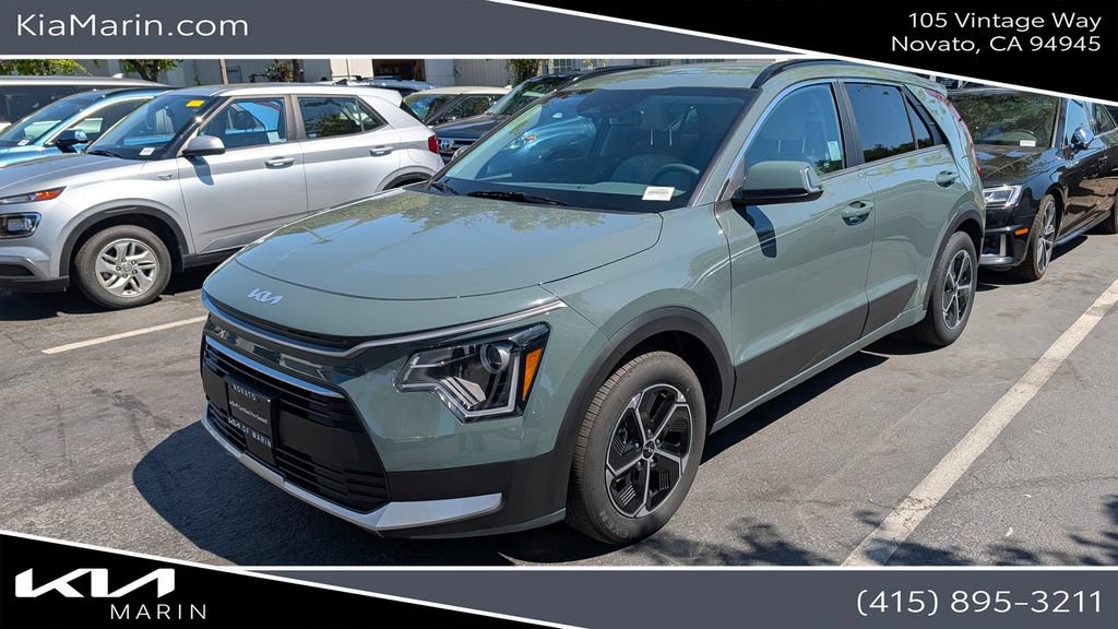 Used 2025 Kia Niro EX FWD image 1