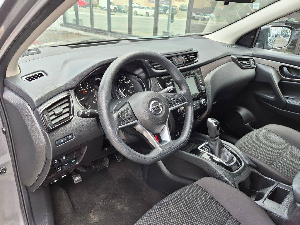 Used 2020 Nissan Rogue Sport S w/ Appearance Package AWD/4WD image 11