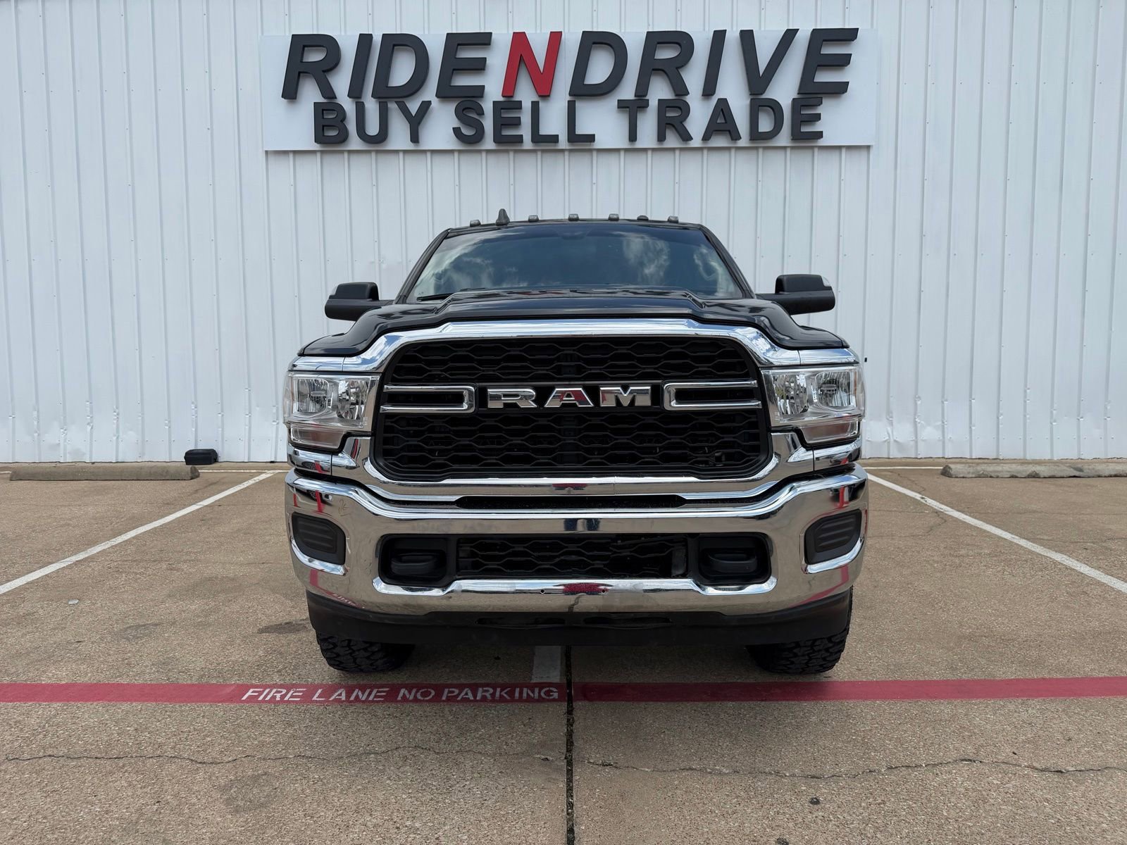 Used 2019 RAM 2500 Tradesman AWD/4WD image 10