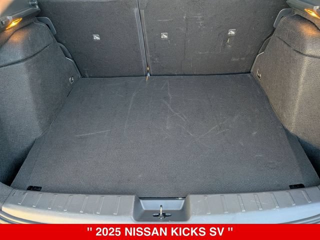 Certified 2025 Nissan Kicks SV AWD/4WD image 32