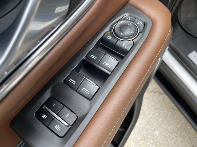 Used 2023 Chevrolet Tahoe High Country w/ Advanced Technology Package image 28