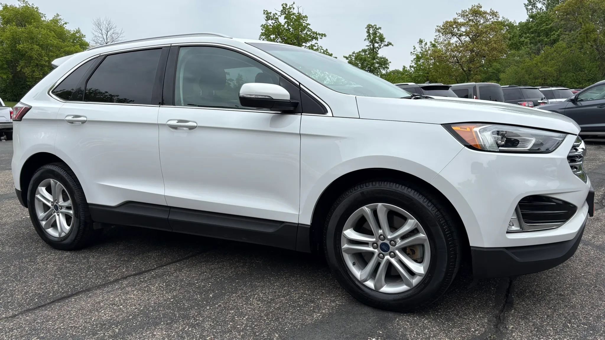 Used 2019 Ford Edge SEL w/ Equipment Group 201A AWD/4WD image 12