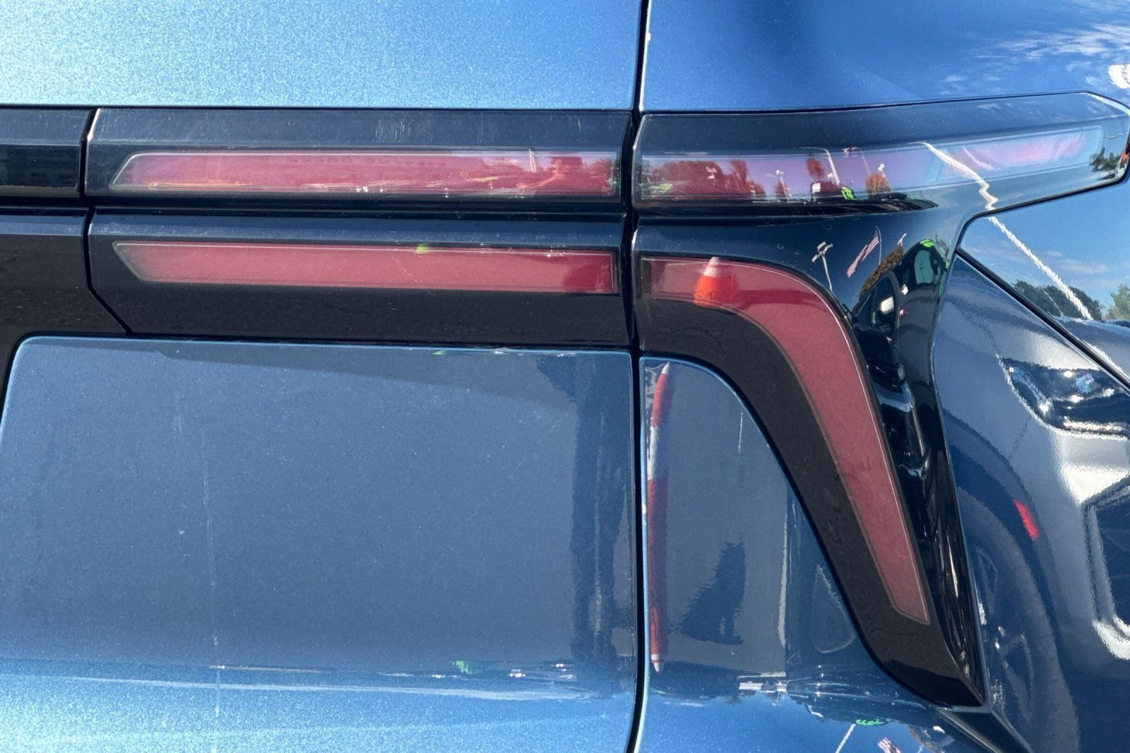 Used 2025 Chevrolet Traverse Z71 image 46