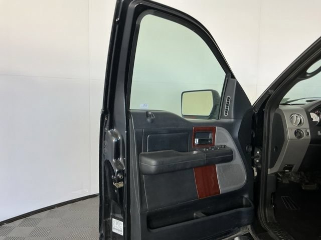 Used 2007 Ford F150 Lariat AWD/4WD image 8