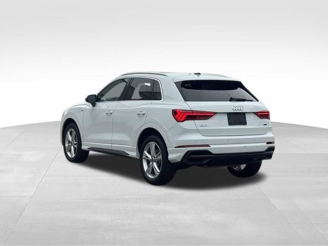 Used 2023 Audi Q3 2.0T Premium Plus AWD/4WD image 7