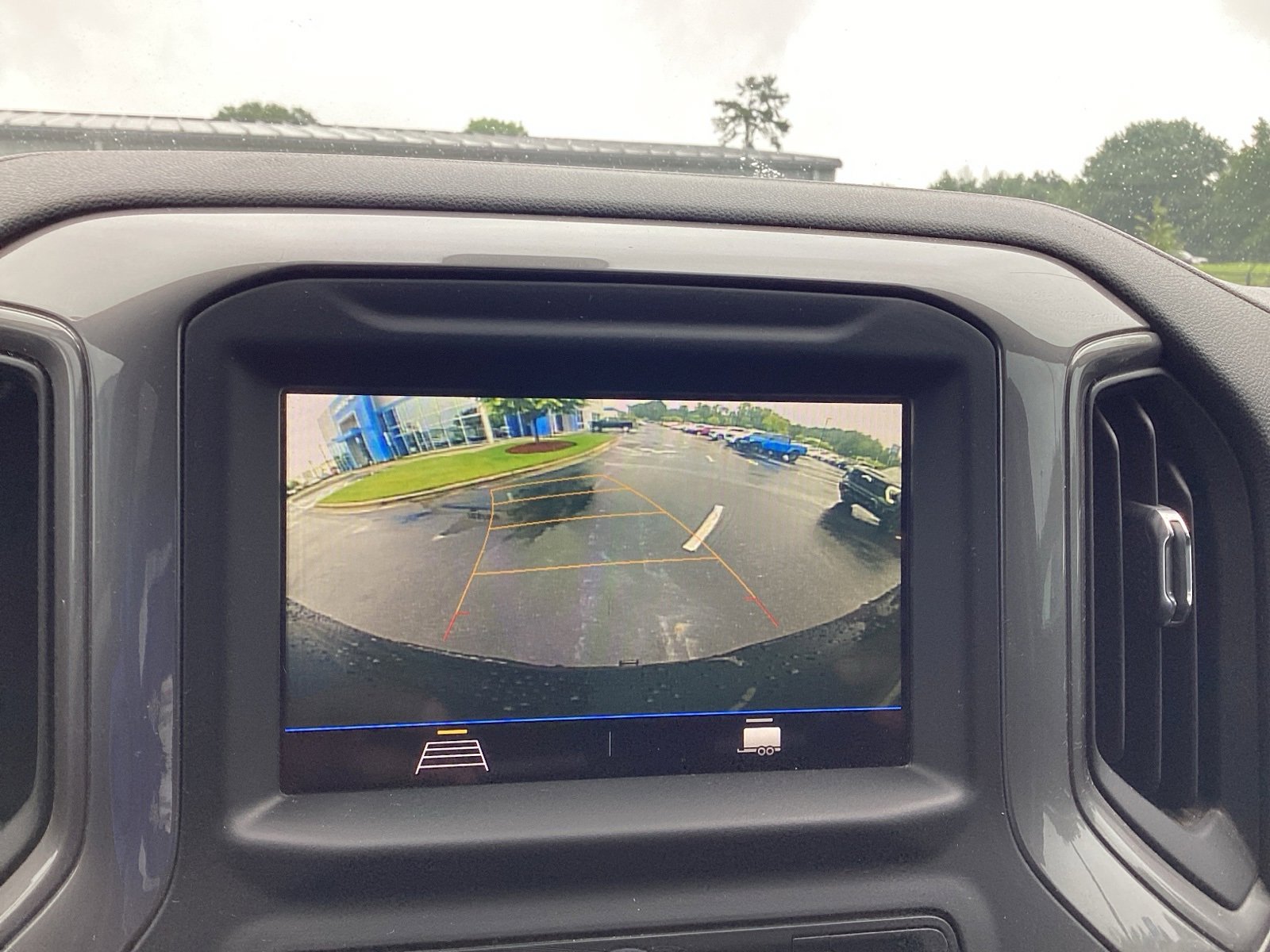 Used 2019 Chevrolet Silverado 1500 Custom Trail Boss image 19