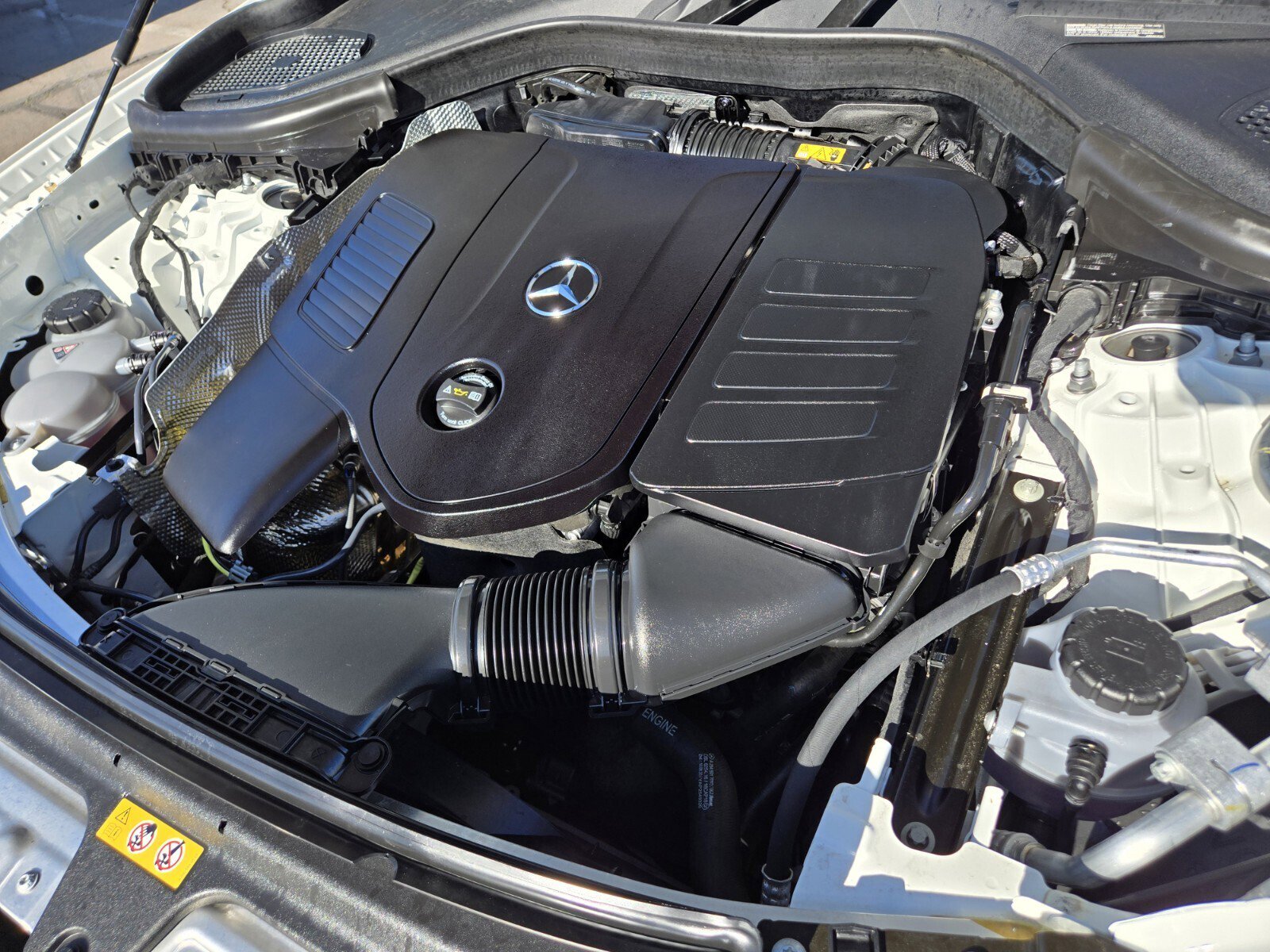 Used 2025 Mercedes-Benz GLC 300 GLC 300 image 17