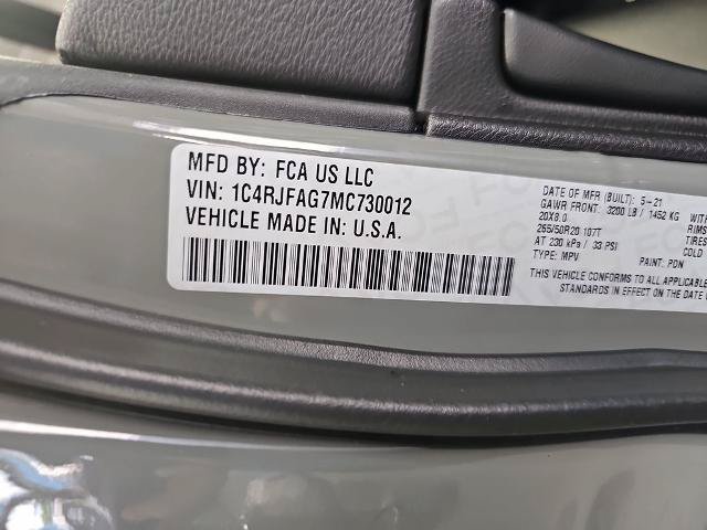 Used 2021 Jeep Grand Cherokee Laredo X AWD/4WD image 35
