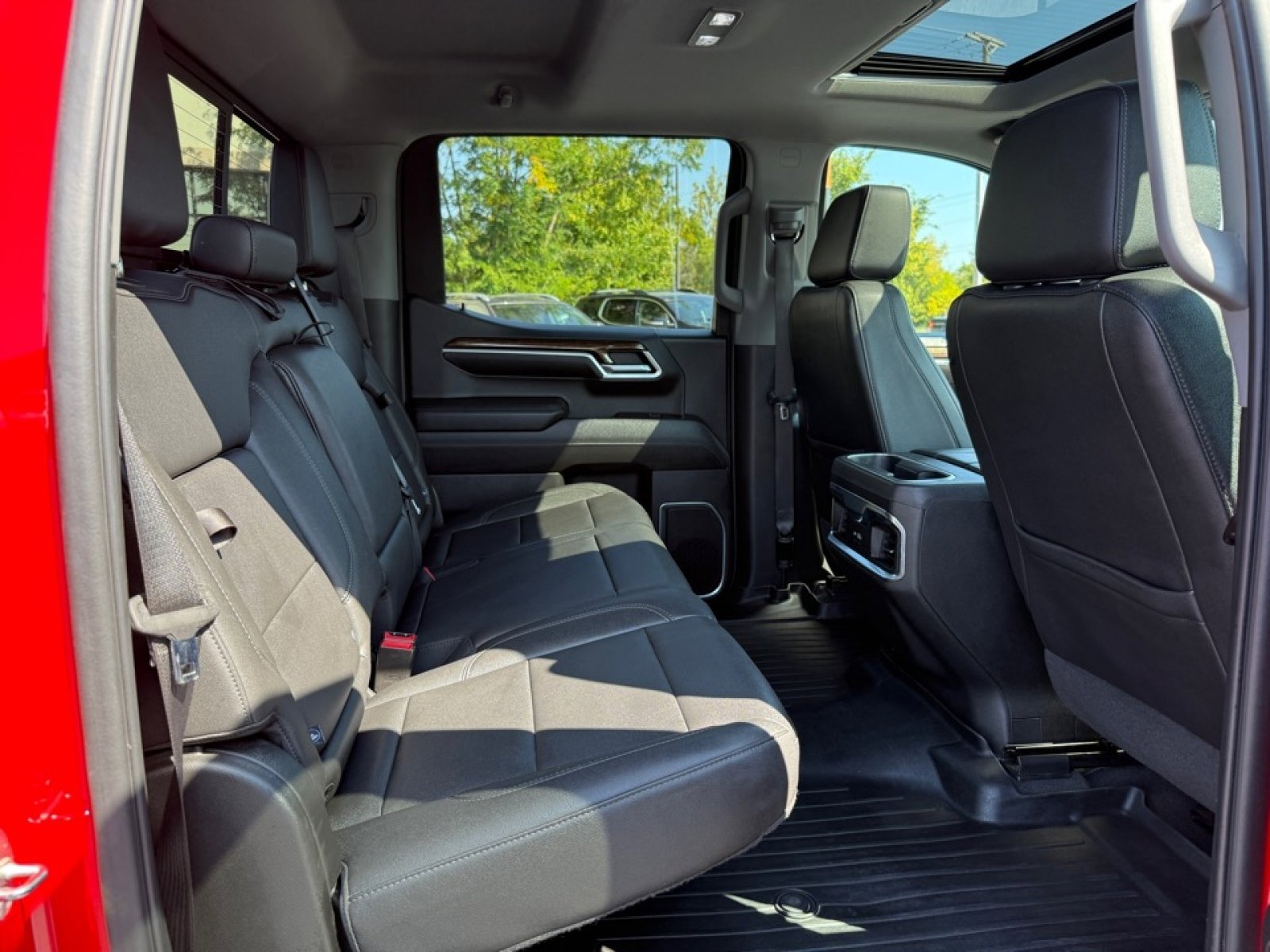 Used 2022 GMC Sierra 1500 Elevation w/ Elevation Premium Package image 15