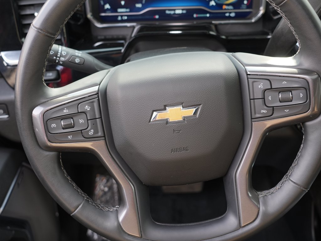 Used 2025 Chevrolet Silverado 3500 High Country w/ High Country Premium Package AWD/4WD image 24