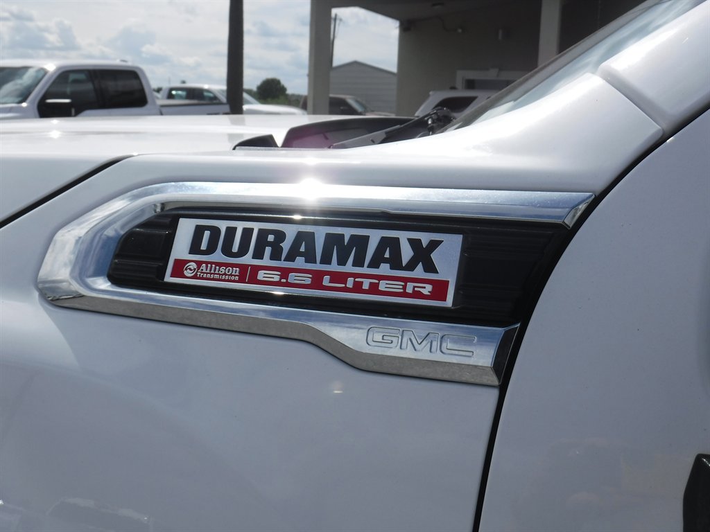 Used 2023 GMC Sierra 2500 Pro w/ Fleet Convenience Package RWD image 20