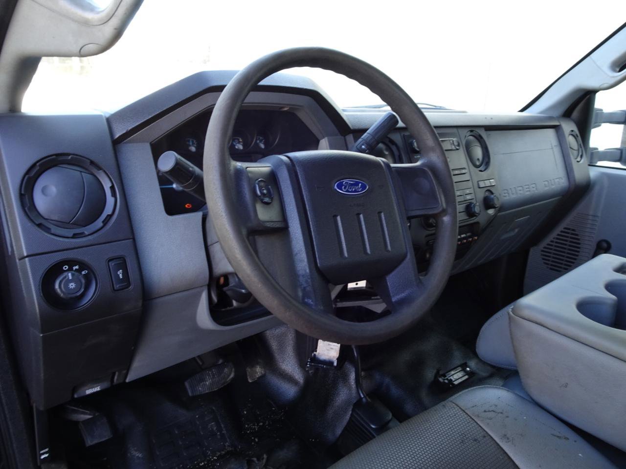 Used 2014 Ford F350 XL w/ Snow Plow Prep Package image 8