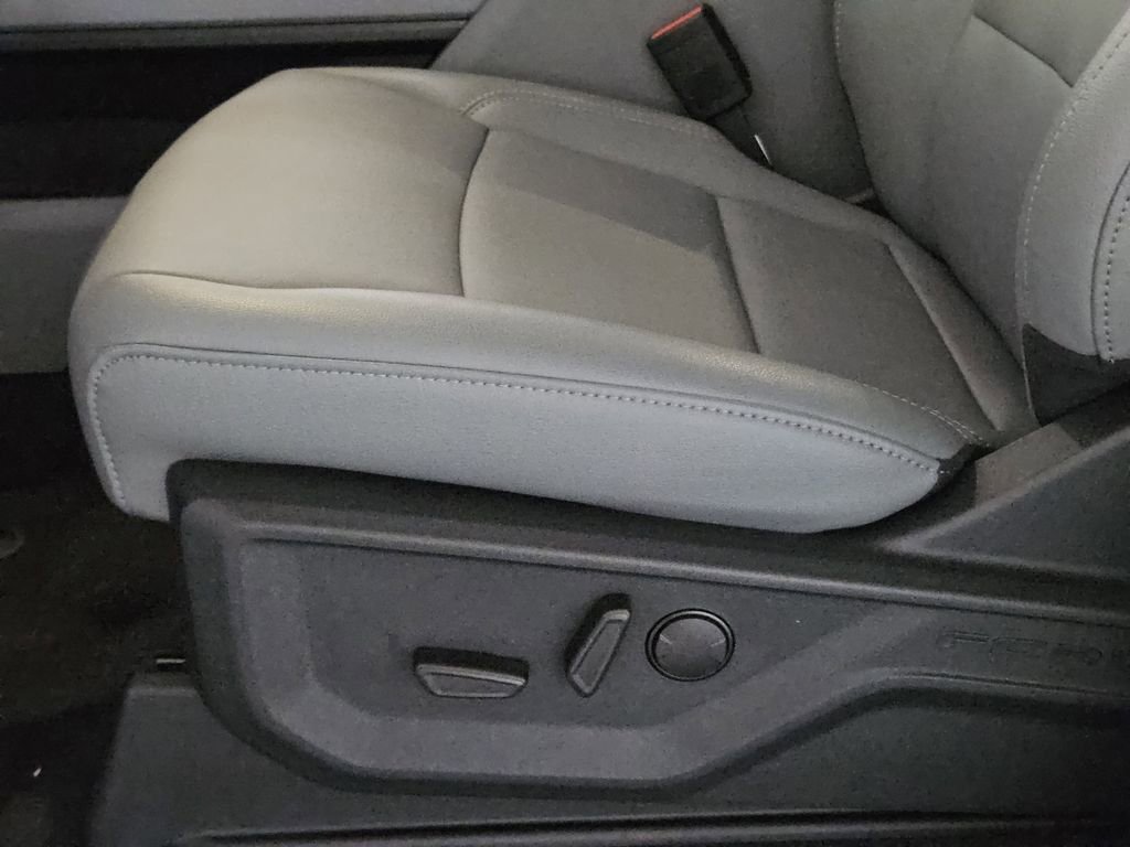 New 2025 Ford F150 Lightning Flash image 34