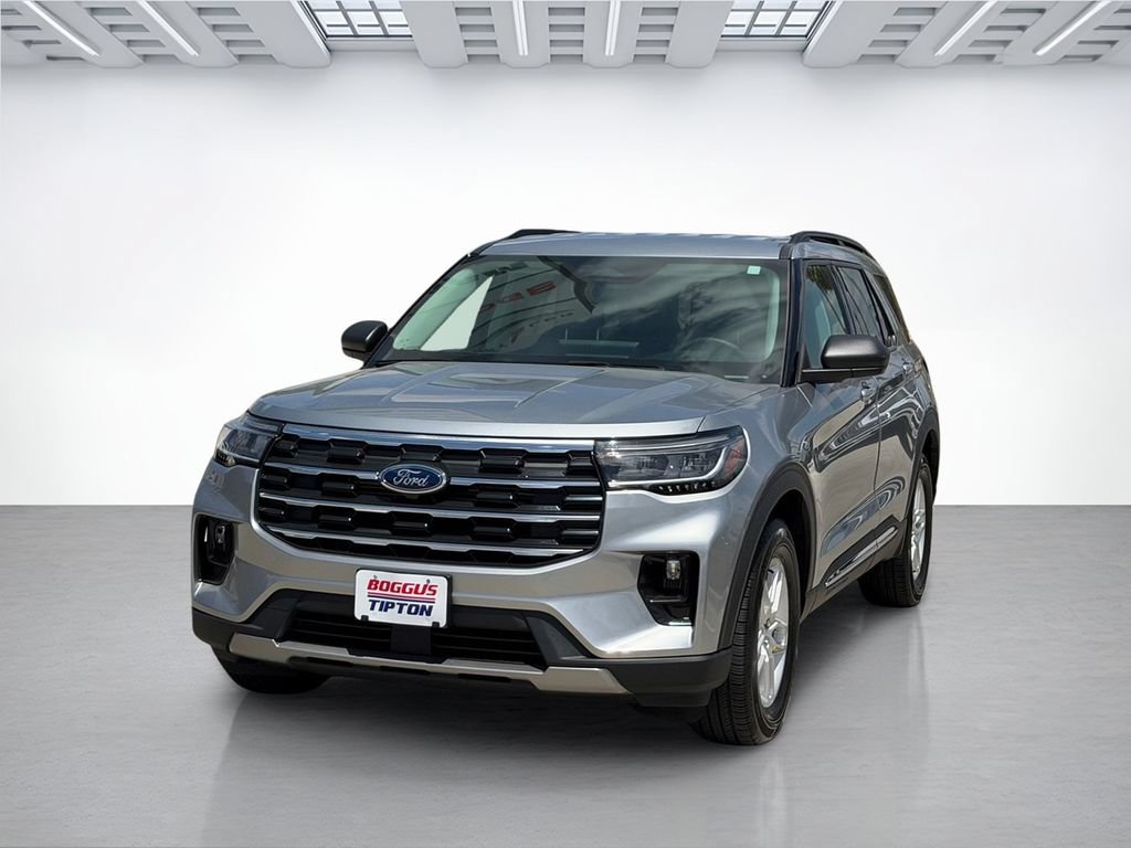 Used 2025 Ford Explorer Active w/ Active Comfort Package RWD image 7