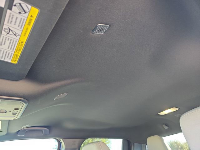 Used 2025 Toyota Tacoma SR5 image 29