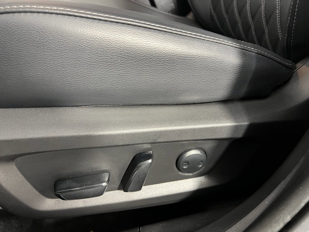 Used 2024 Mitsubishi Outlander SEL image 24