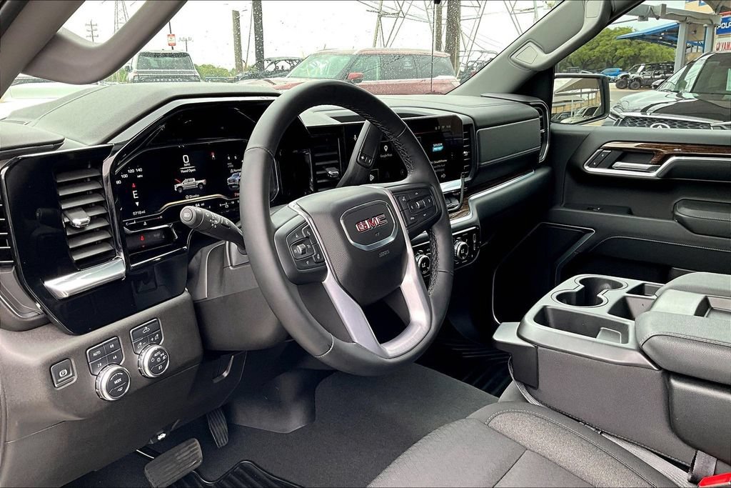 Used 2025 GMC Sierra 1500 Elevation w/ X31 Off-Road Package AWD/4WD image 17