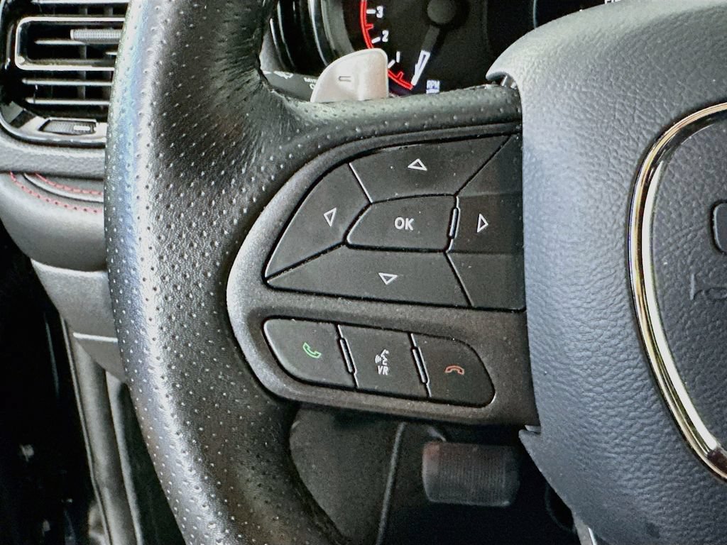 Used 2025 Dodge Durango GT RWD image 25