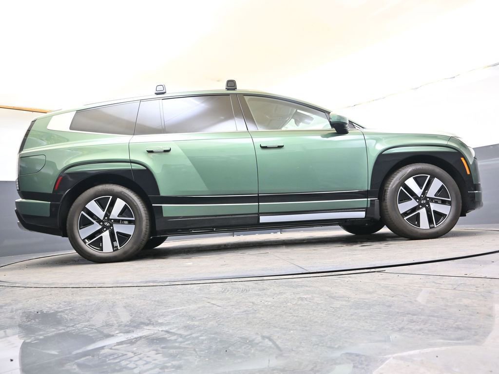 Used 2026 Hyundai Ioniq 9 SEL image 34