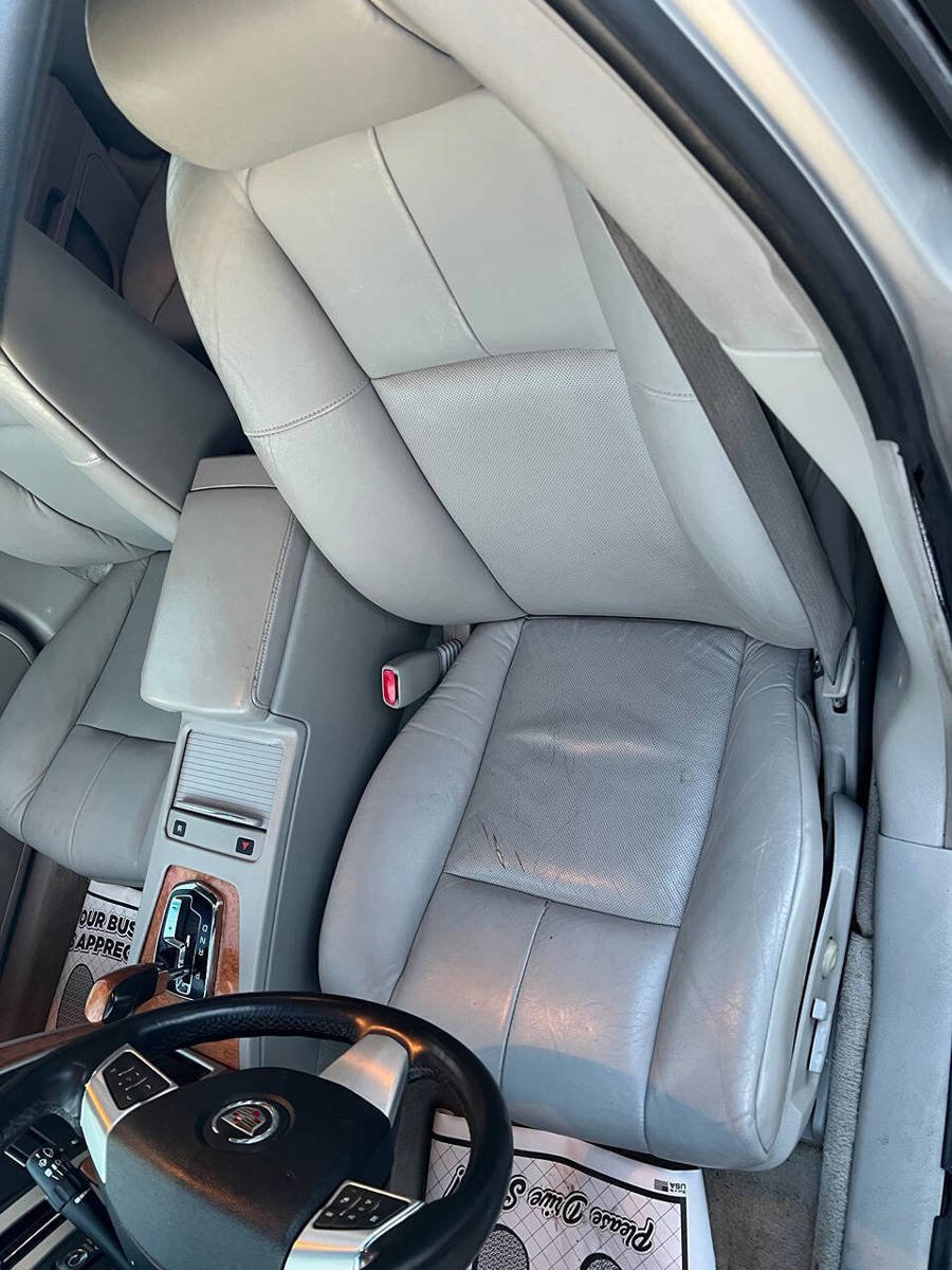 Used 2008 Cadillac STS V8 RWD image 12