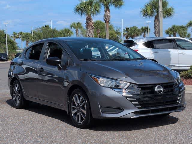Used 2023 Nissan Versa S w/ S Plus Package FWD image 2