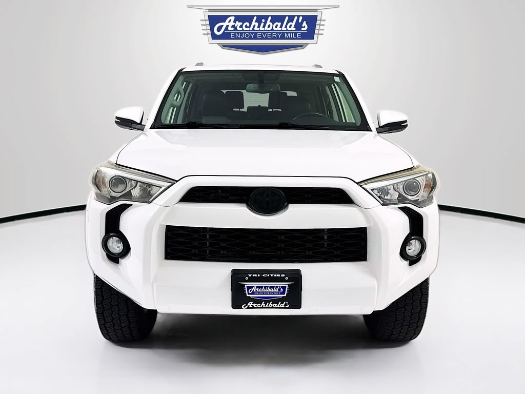 Used 2015 Toyota 4Runner SR5 Premium AWD/4WD image 2