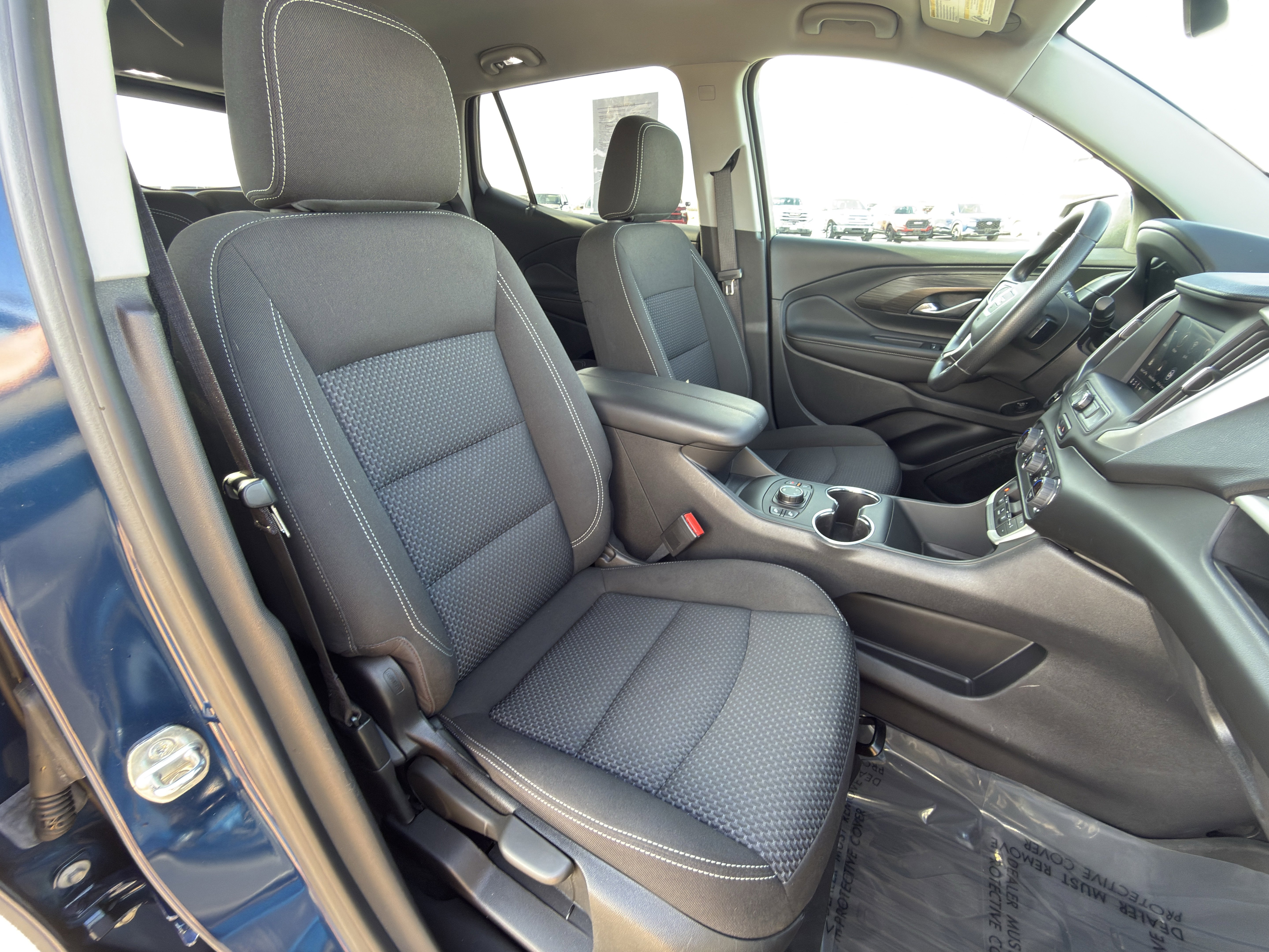 Used 2022 GMC Terrain SLE w/ Driver Convenience Package image 12