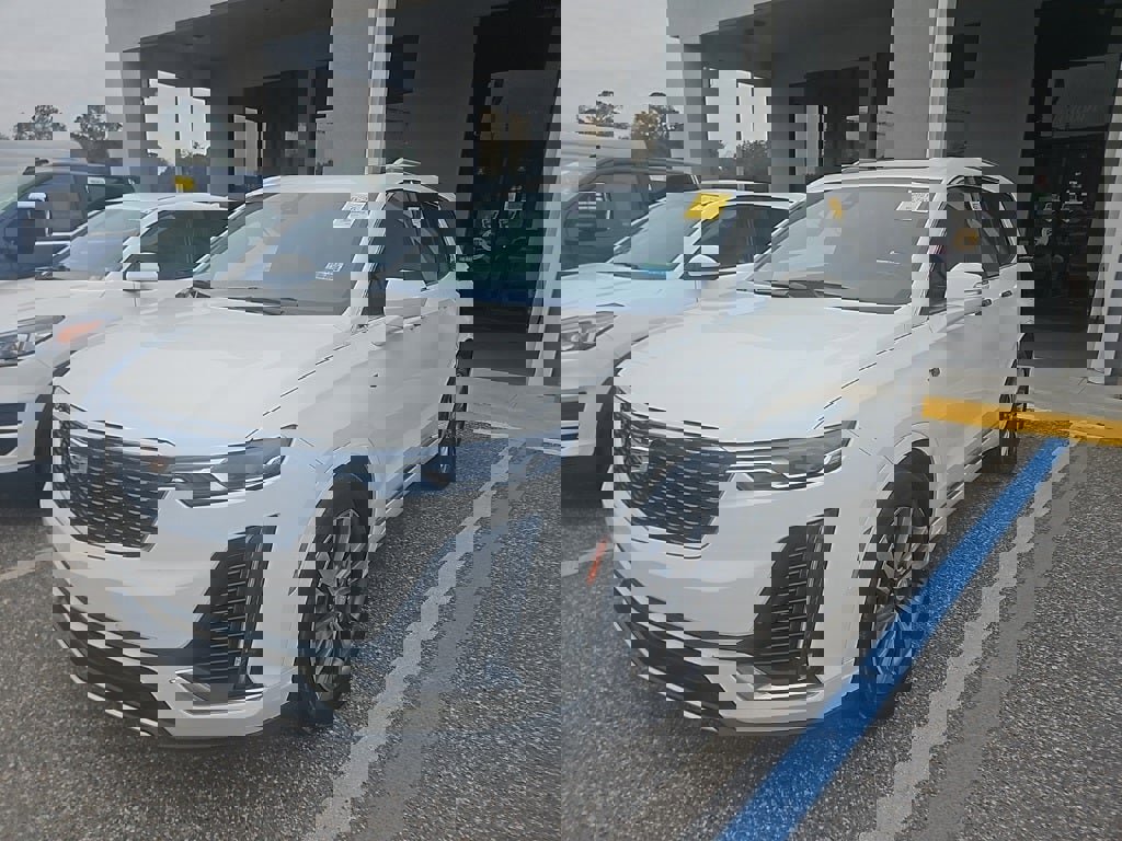 Used 2021 Cadillac XT6 Premium Luxury