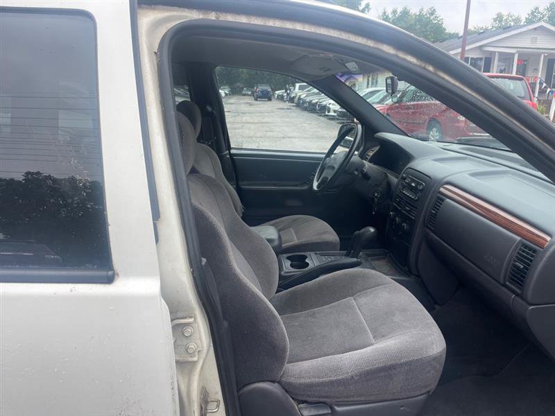 Used 1999 Jeep Grand Cherokee Laredo AWD/4WD image 13