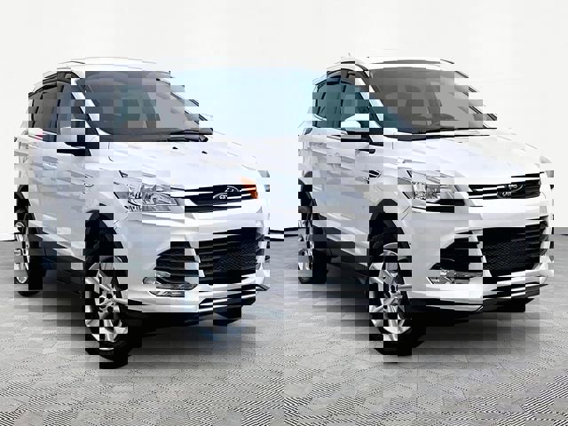 Used 2016 Ford Escape SE image 1