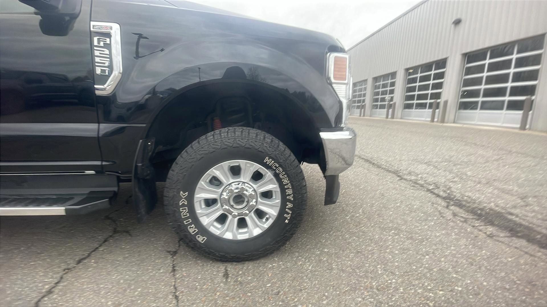 Used 2022 Ford F250 XL w/ STX Appearance Package image 22