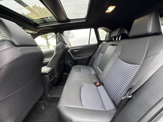 Certified 2023 Toyota RAV4 XSE AWD/4WD image 30
