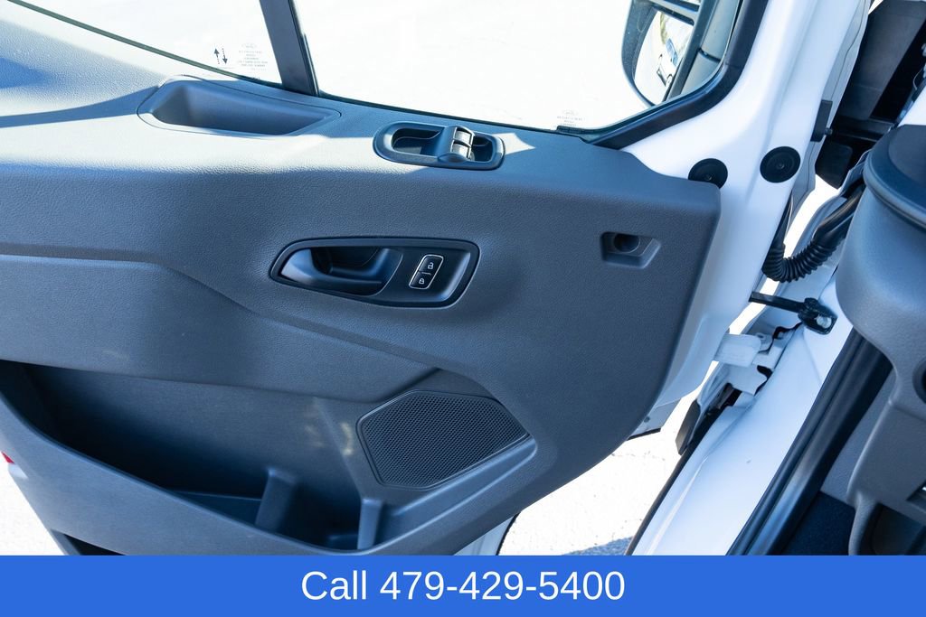Used 2023 Ford Transit 350 XLT image 25