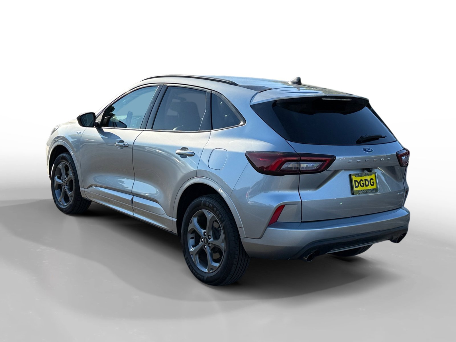 Certified 2024 Ford Escape ST-Line image 3