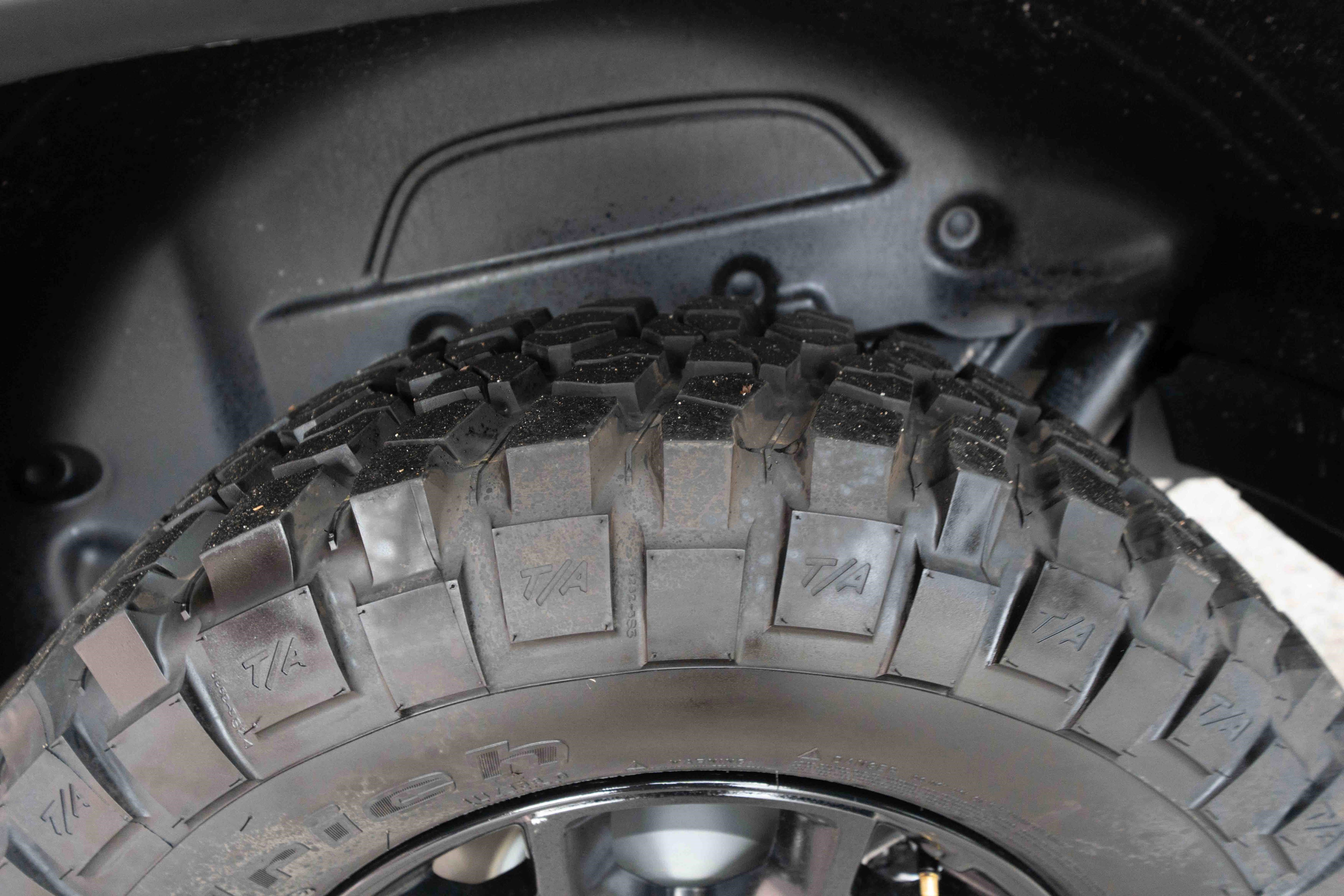 Used 2023 Jeep Wrangler Unlimited Sport image 30