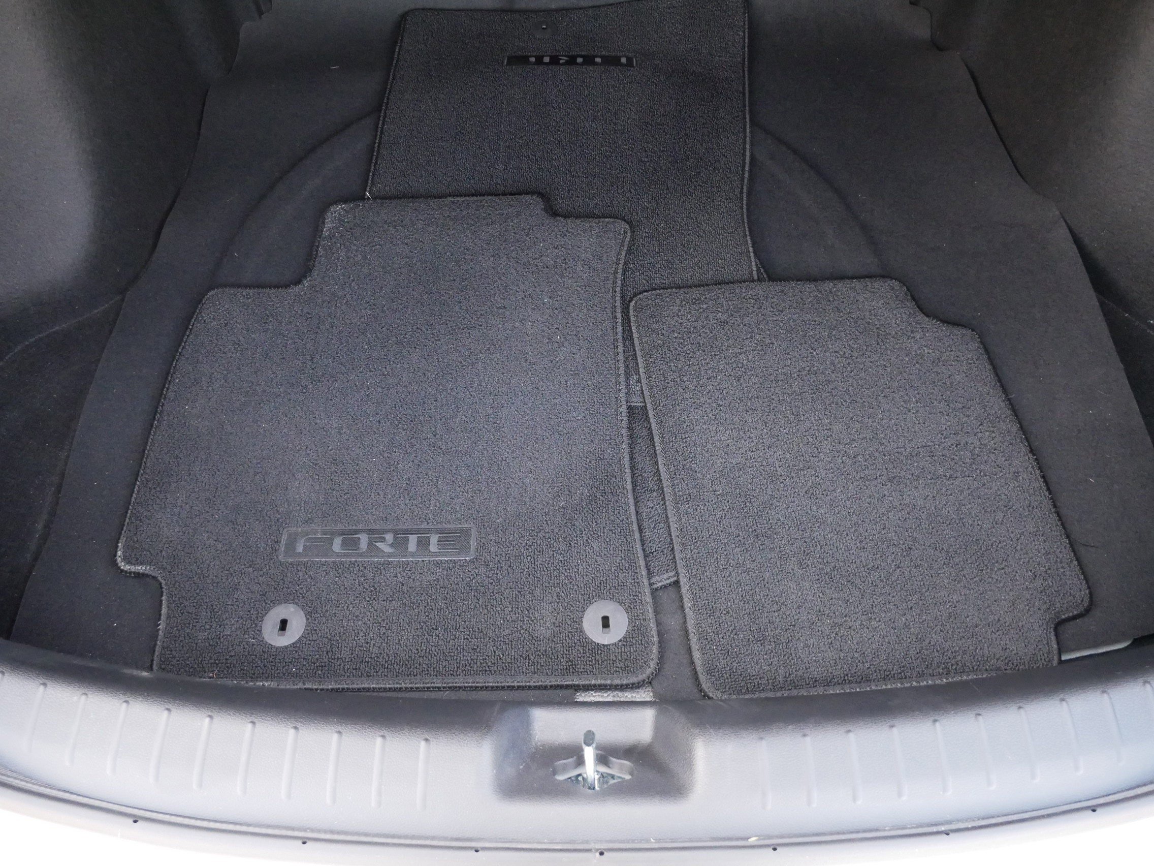 Used 2023 Kia Forte LXS FWD image 18