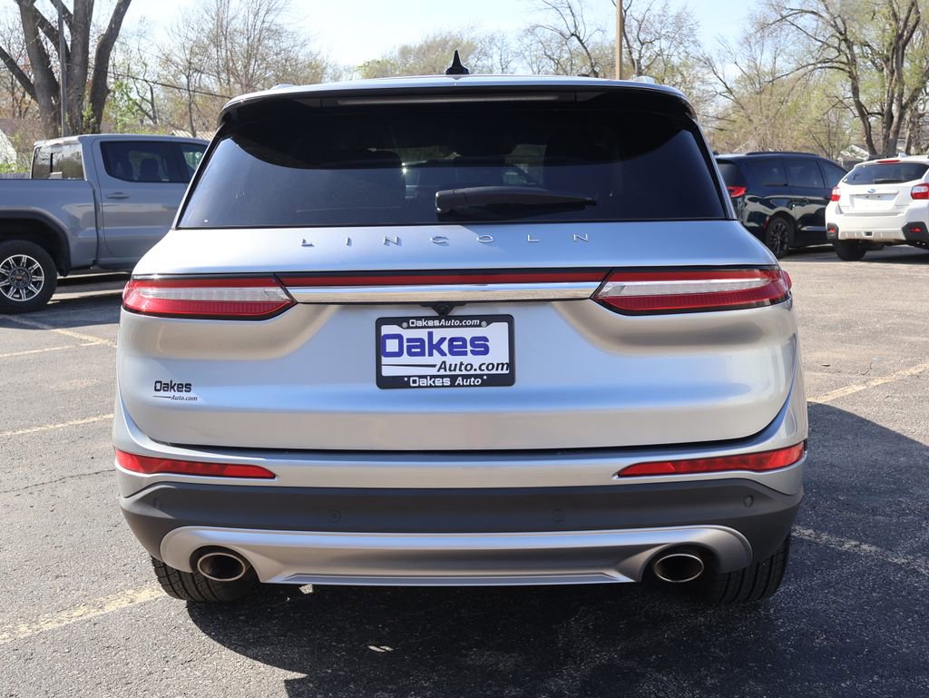 Used 2022 Lincoln Corsair Reserve w/ Equipment Group 201A image 7