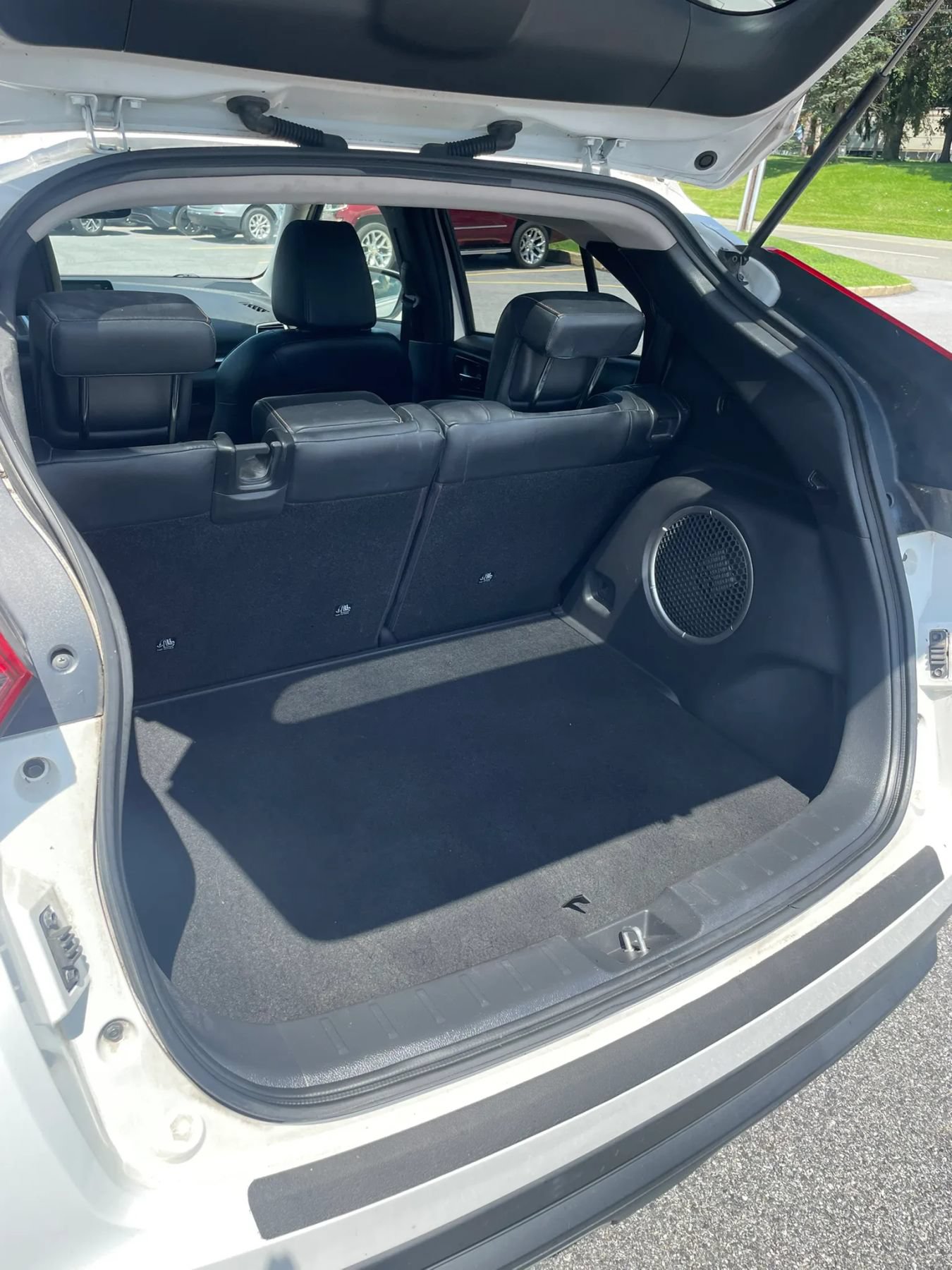 Used 2018 Mitsubishi Eclipse Cross SEL AWD/4WD image 23