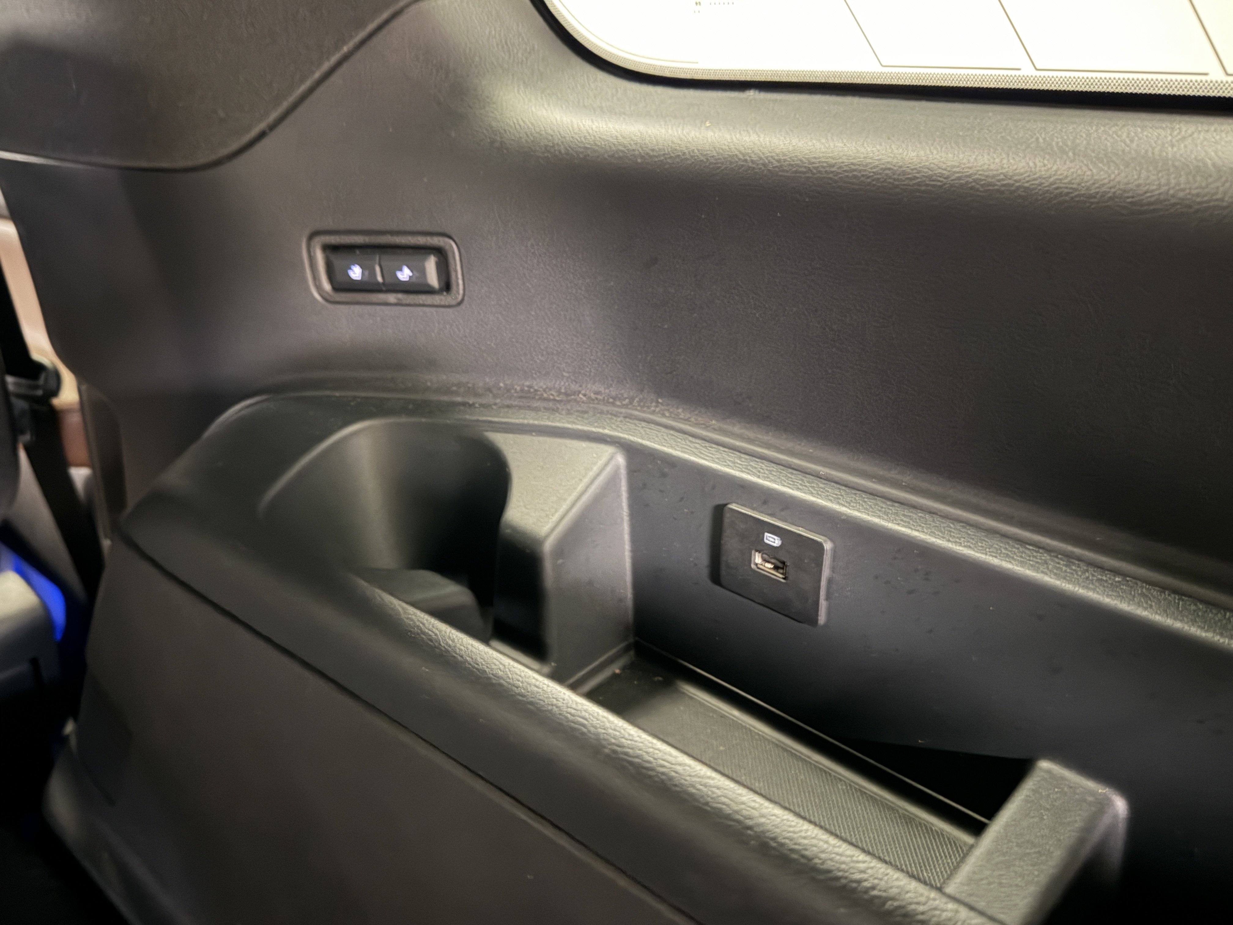 Used 2024 Lincoln Navigator Reserve AWD/4WD image 33