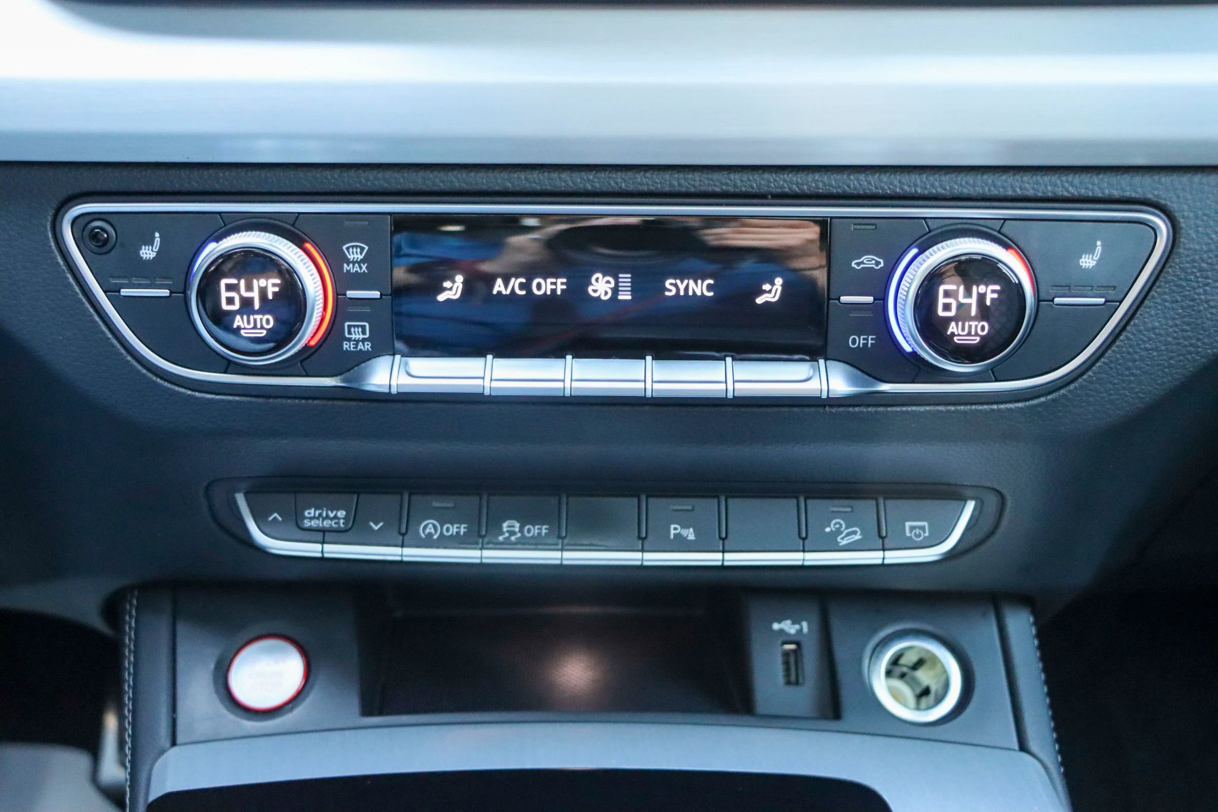 Used 2021 Audi SQ5 Premium Plus w/ Premium Plus Package image 40