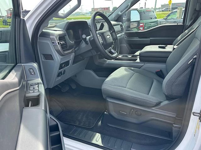 New 2025 Ford F150 XLT w/ Equipment Group 303A High image 11