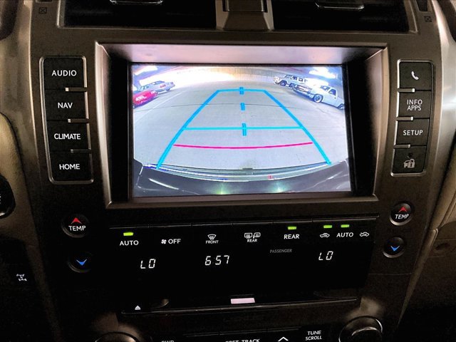 Used 2014 Lexus GX 460 Luxury AWD/4WD image 23