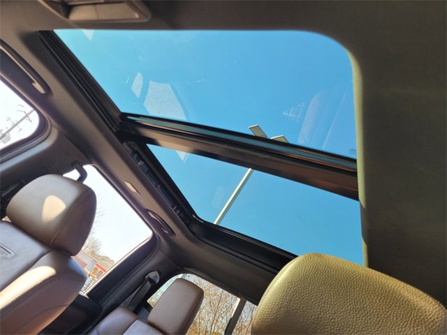 Used 2023 Nissan Titan Platinum Reserve w/ Moonroof Package image 9